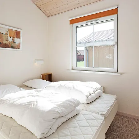 6 Person On A In Gr Sten Holiday home